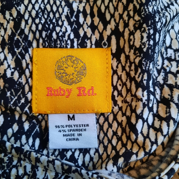 Embellished sharkbite tunic - Picture 4 of 6